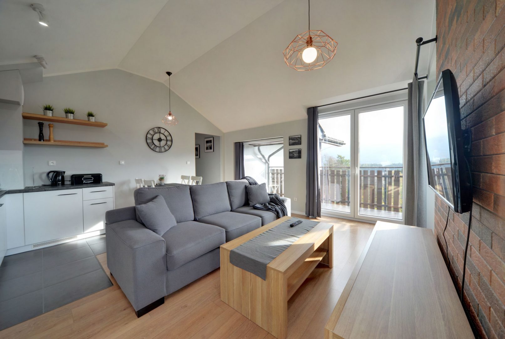 zabudowa na wymiar, projekt i wykończenie pod klucz